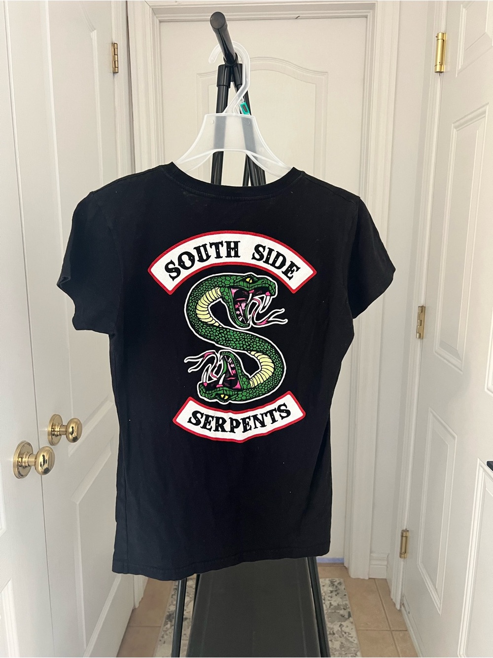 Riverdale South Side Serpents Graphic Tee Black Size Large - Picture 6 of 7